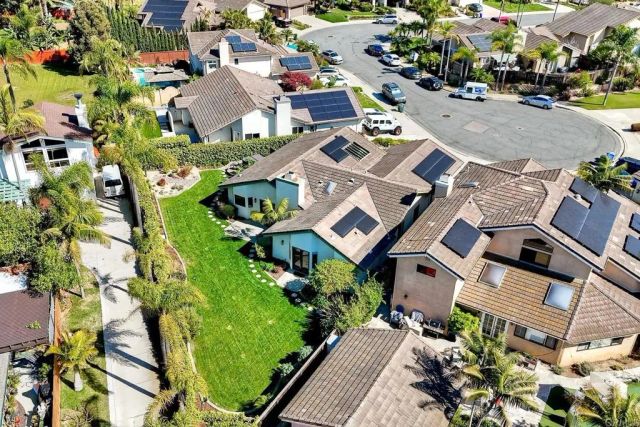 1011 Monterey Vista Way, Encinitas, CA 92024