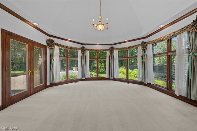 298 Village Drive, Broadview Heights, OH 44147