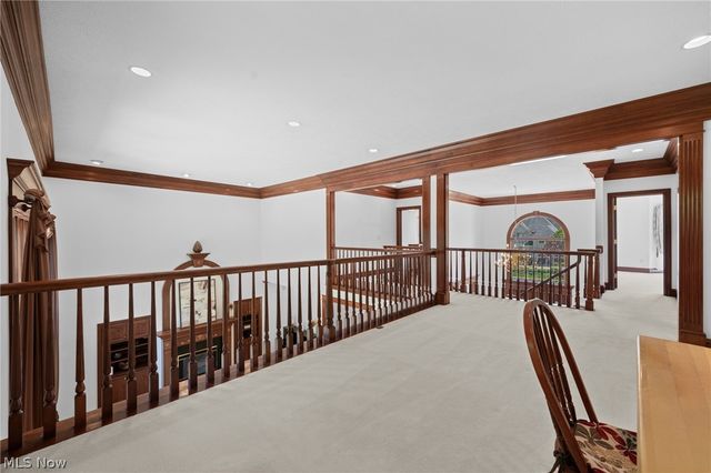 298 Village Drive, Broadview Heights, OH 44147