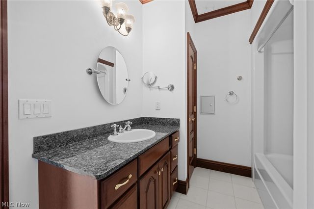 298 Village Drive, Broadview Heights, OH 44147