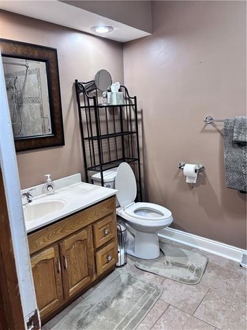 11604 E 61st Terrace, Raytown, MO 64133