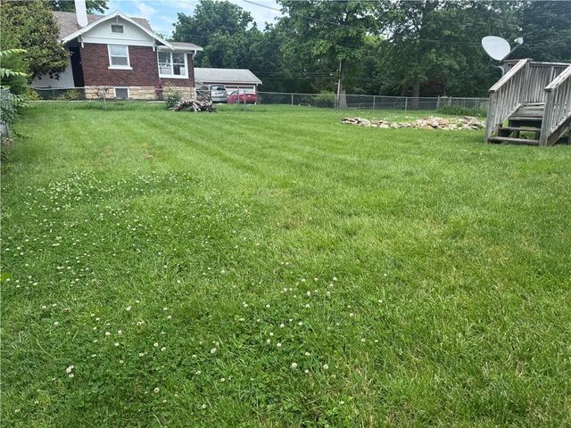 11604 E 61st Terrace, Raytown, MO 64133