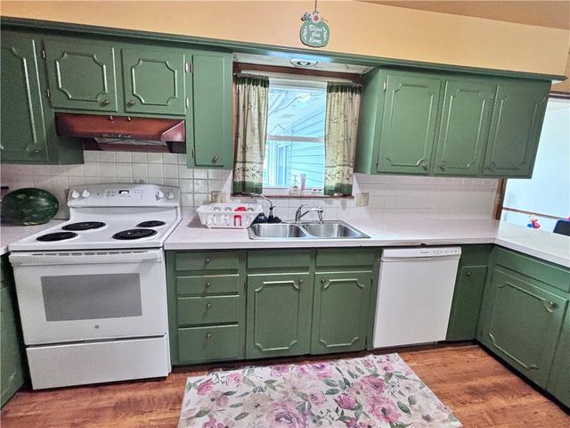 11604 E 61st Terrace, Raytown, MO 64133