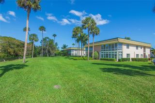 1 Vista Gardens Trl 207, Vero Beach, FL 32962