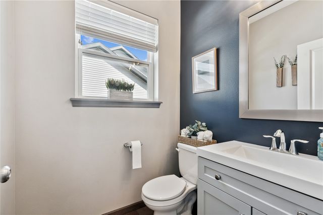 1903 Wycliffe Court SW, Cedar Rapids, IA 52404