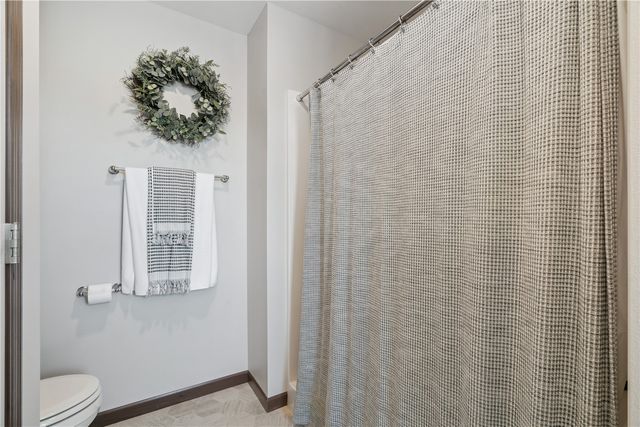 1903 Wycliffe Court SW, Cedar Rapids, IA 52404