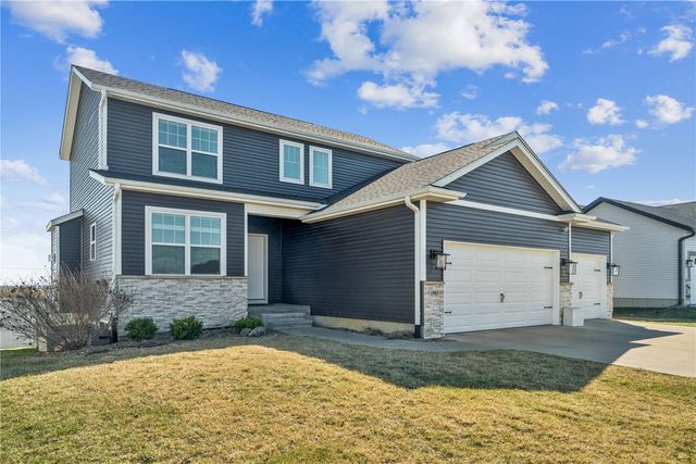 1903 Wycliffe Court SW, Cedar Rapids, IA 52404