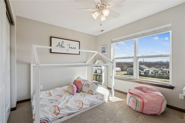 1903 Wycliffe Court SW, Cedar Rapids, IA 52404