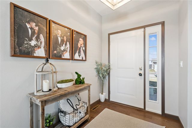 1903 Wycliffe Court SW, Cedar Rapids, IA 52404