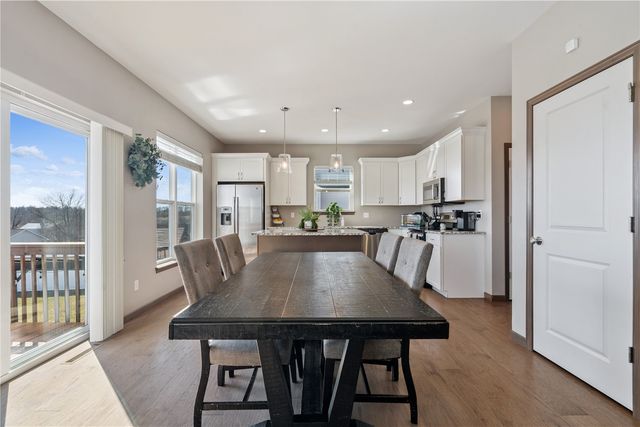 1903 Wycliffe Court SW, Cedar Rapids, IA 52404