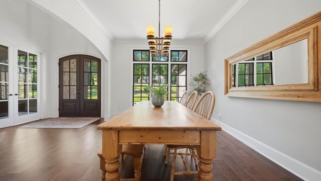 8008 Mountain Laurel Trail, Signal Mountain, TN 37377