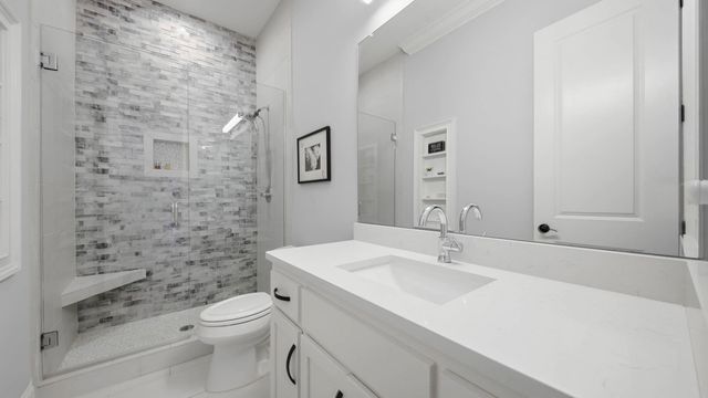 8008 Mountain Laurel Trail, Signal Mountain, TN 37377