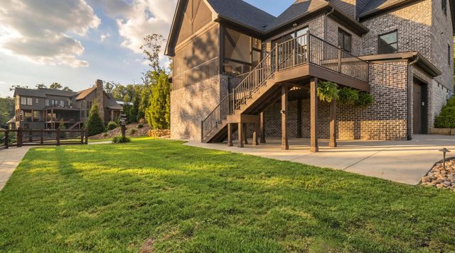 8008 Mountain Laurel Trail, Signal Mountain, TN 37377