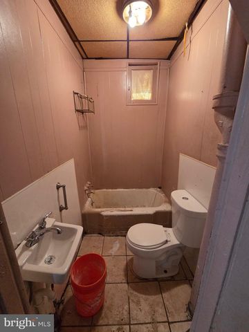 5026 BROWN ST, Philadelphia, PA 19139