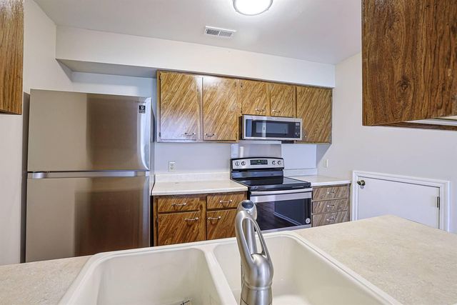 166 Steeleway Farm Court, Crestview Hills, KY 41017