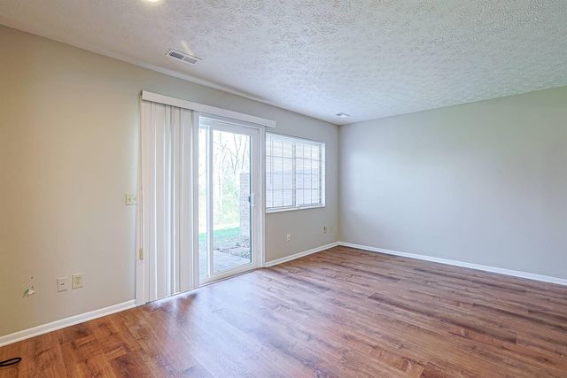 166 Steeleway Farm Court, Crestview Hills, KY 41017