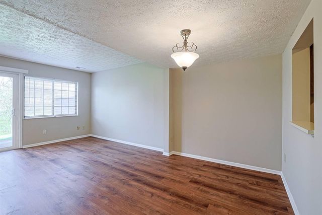 166 Steeleway Farm Court, Crestview Hills, KY 41017