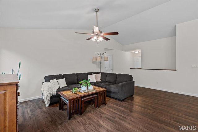 534 Leather Reins Drive, Wentzville, MO 63385