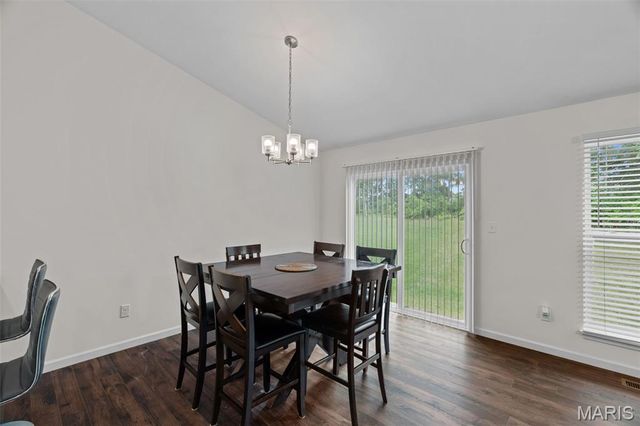 534 Leather Reins Drive, Wentzville, MO 63385