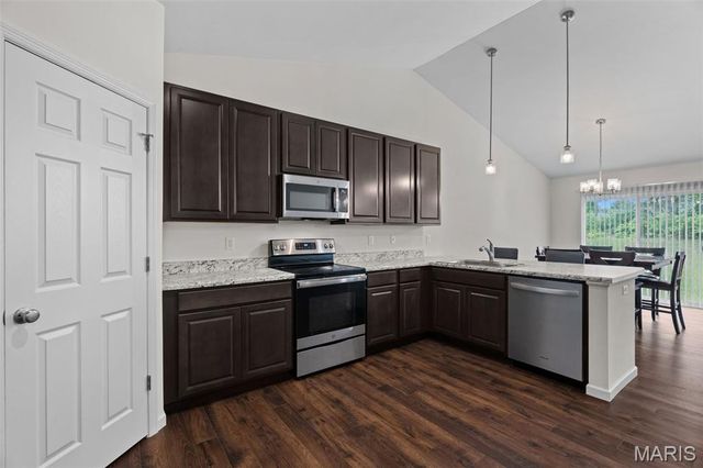 534 Leather Reins Drive, Wentzville, MO 63385