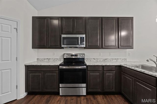 534 Leather Reins Drive, Wentzville, MO 63385