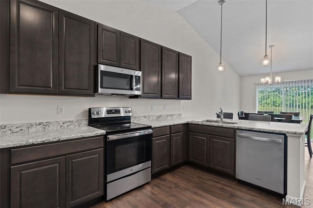 534 Leather Reins Drive, Wentzville, MO 63385
