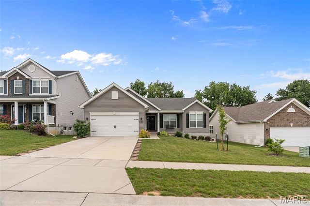 534 Leather Reins Drive, Wentzville, MO 63385