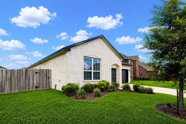 23112 Zinfandel Drive, Alvin, TX 77511