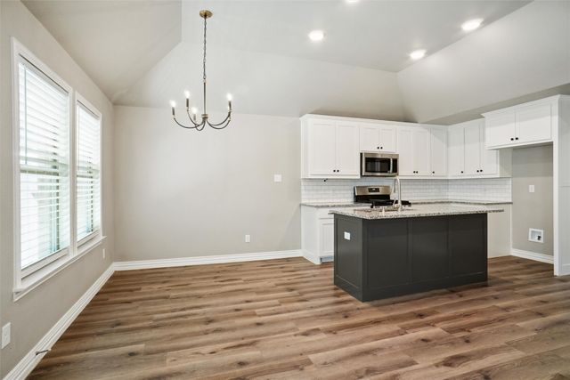 122 Elm Lane, Roanoke, TX 76262