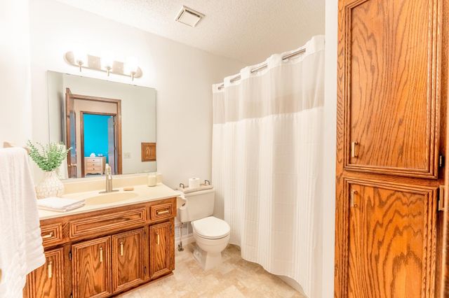 801 Gramsey Place, Burnsville, MN 55306