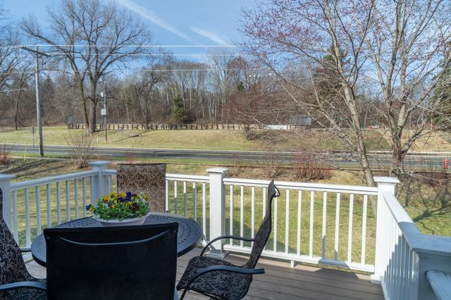 801 Gramsey Place, Burnsville, MN 55306