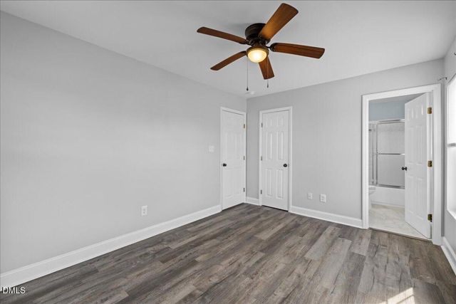 33 Meade Drive, Four Oaks, NC 27524