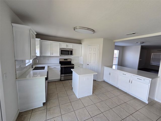 1429 Trading Post Drive, Fort Worth, TX 76131