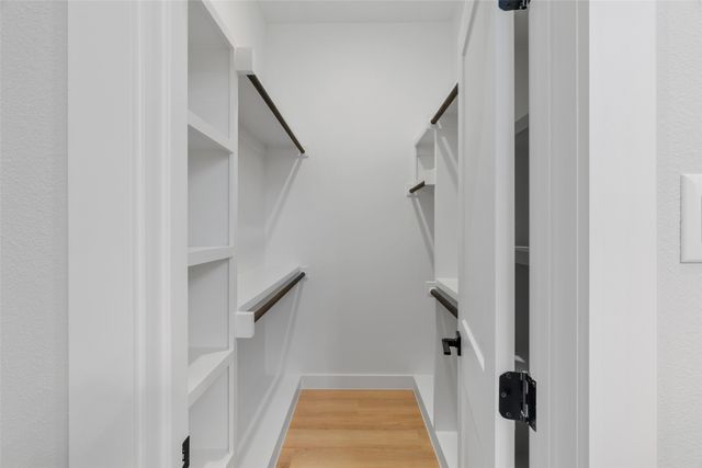 1118 Thicket Trail, Granbury, TX 76048