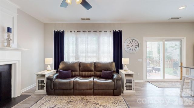 2002 Chinabrook Court, Charlotte, NC 28270