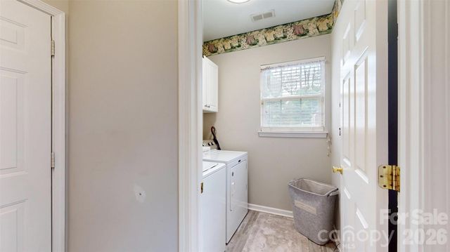 2002 Chinabrook Court, Charlotte, NC 28270