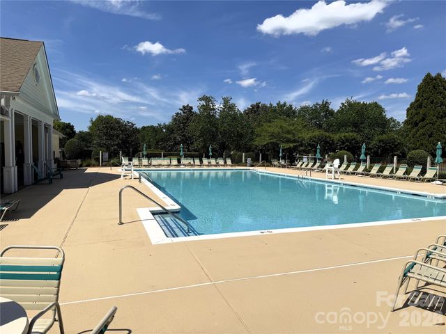2002 Chinabrook Court, Charlotte, NC 28270