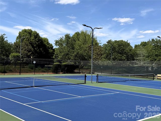 2002 Chinabrook Court, Charlotte, NC 28270