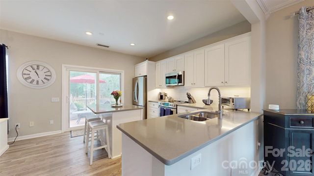 2002 Chinabrook Court, Charlotte, NC 28270
