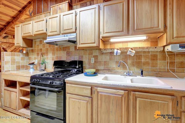 1003 W 53rd Avenue, Anchorage, AK 99518