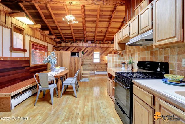 1003 W 53rd Avenue, Anchorage, AK 99518