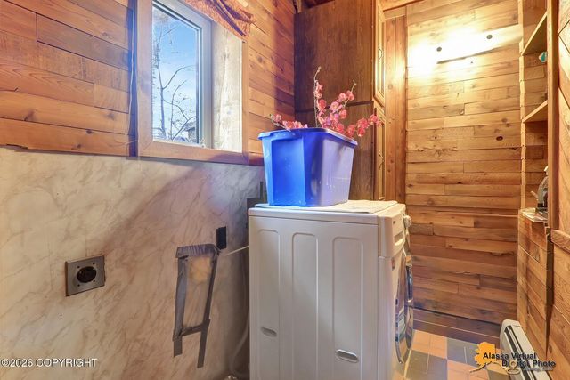 1003 W 53rd Avenue, Anchorage, AK 99518