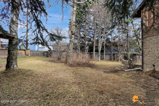 1003 W 53rd Avenue, Anchorage, AK 99518