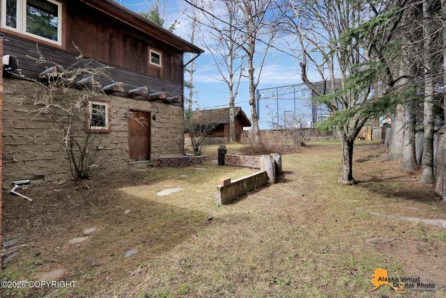 1003 W 53rd Avenue, Anchorage, AK 99518
