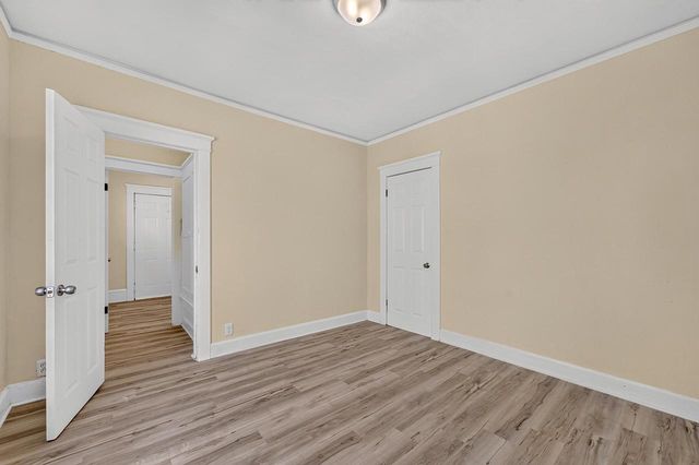 2867 N 40th STREET, Milwaukee, WI 53210