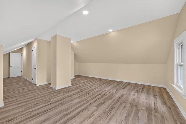 2867 N 40th STREET, Milwaukee, WI 53210