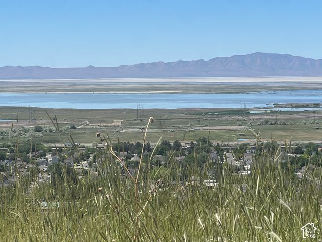 N ROLLING HILLS DR, Centerville, UT 84014