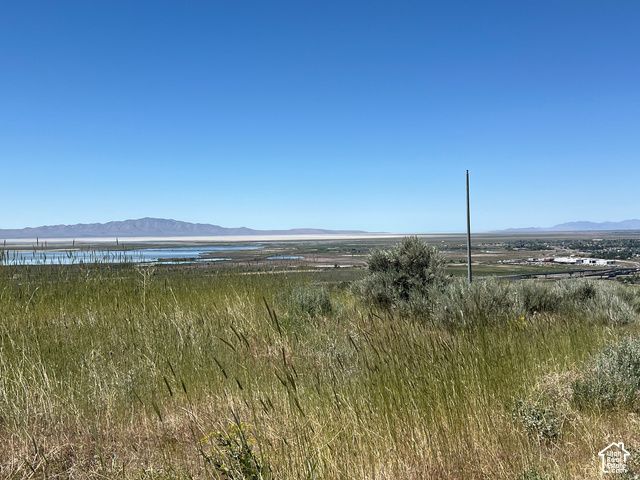 N ROLLING HILLS DR, Centerville, UT 84014