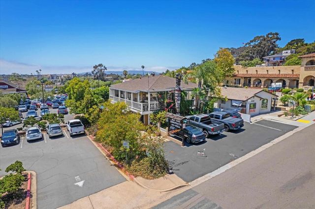 4062 Harney St, San Diego, CA 92110