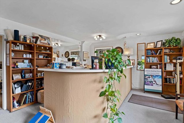 4062 Harney St, San Diego, CA 92110